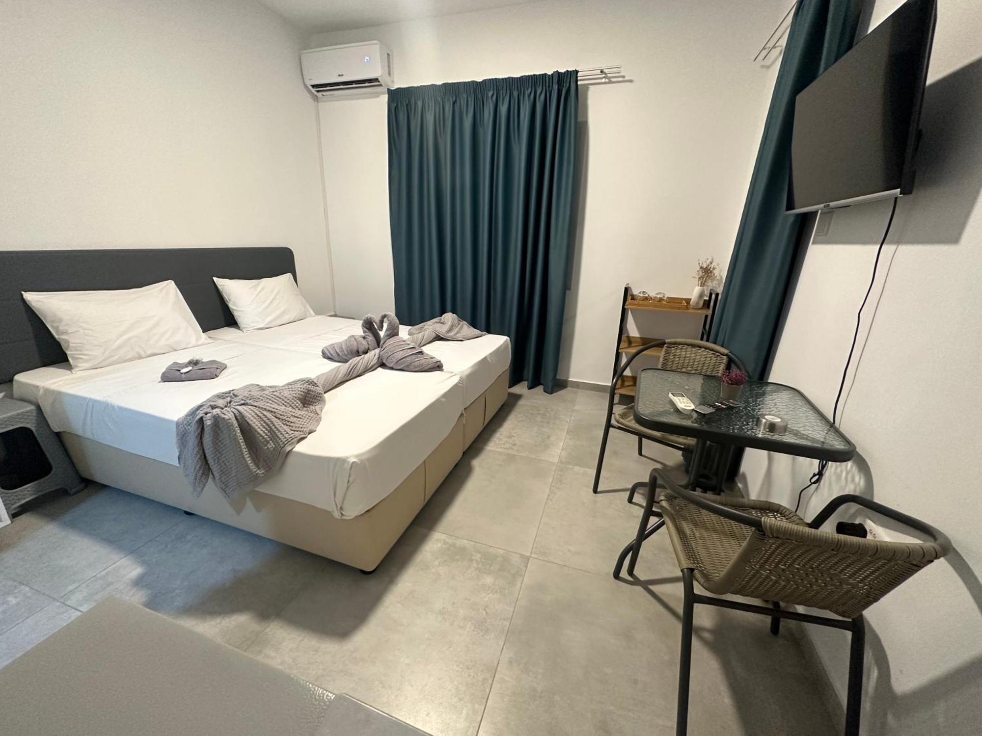 Sun Plaza Suites - Adults Only Ayía Nápa Extérieur photo